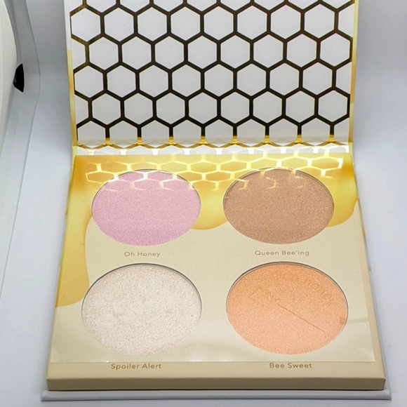 Beauty bakery highlighter palette - Picture 3 of 3